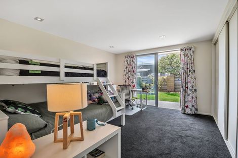 Photo of property in 18 Ravensdale Rise, Westmorland, Christchurch, 8025