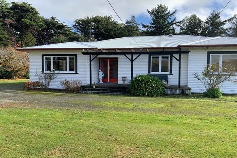 Photo of property in 1034 Waitahora Road, Waitahora, Dannevirke, 4971