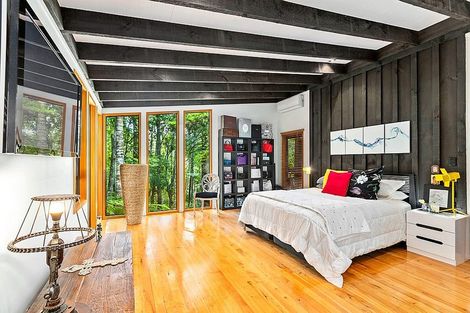 Photo of property in 93 Brick Bay Drive, Sandspit, Warkworth, 0982