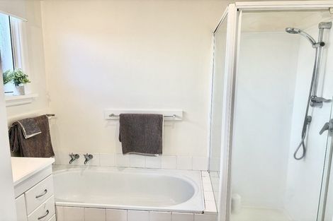 Photo of property in 33 Colman Avenue, Sockburn, Christchurch, 8042