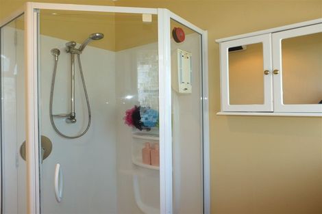 Photo of property in 42 Cornwall Street, Watlington, Timaru, 7910