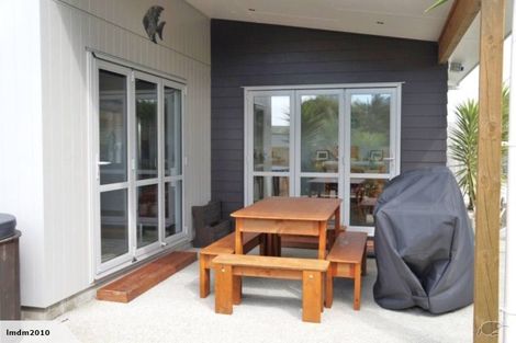 Photo of property in 25 Ocean View Rise, Ruakaka, 0116