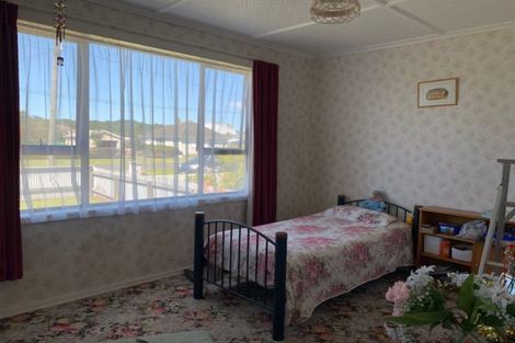 Photo of property in 29 Parris Street, Waitara, 4320