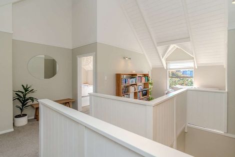 Photo of property in 74 Hone Heke Road, Kerikeri, 0230