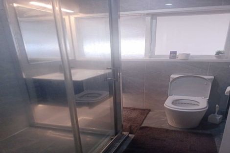 Photo of property in 66 Sunlands Drive, Manurewa, Auckland, 2102