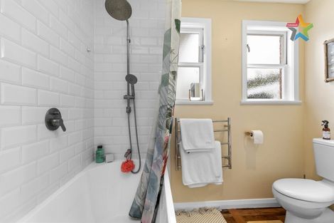 Photo of property in 114 Waddington Drive, Naenae, Lower Hutt, 5011