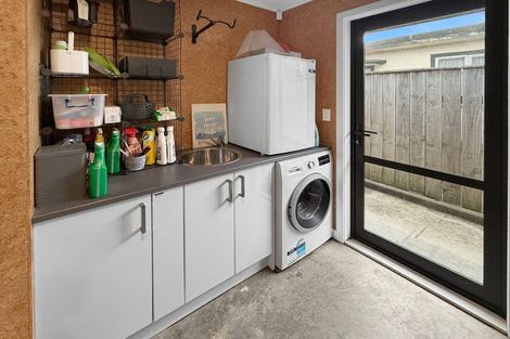 Photo of property in 169 Ruahine Street, Roslyn, Palmerston North, 4414