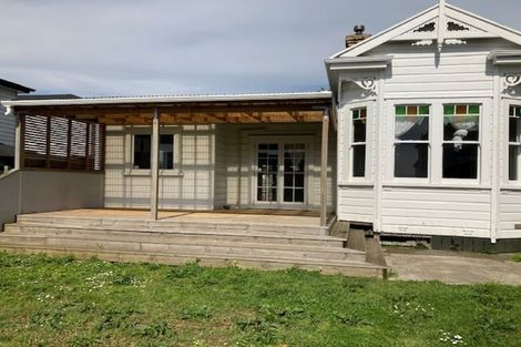 Photo of property in 123 Russell Road, Manurewa, Auckland, 2102