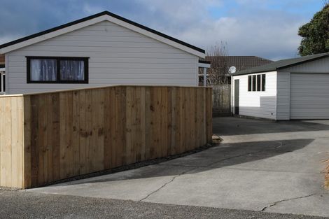Photo of property in 153 Summerhill Drive, Fitzherbert, Palmerston North, 4410