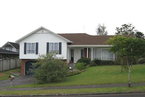 Photo of property in 18 Cherub Place, West Harbour, Auckland, 0618