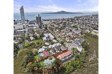 Photo of property in 45a Byron Avenue, Takapuna, Auckland, 0622
