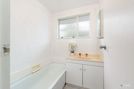 Photo of property in 10 Baltimore Crescent, Totara Park, Upper Hutt, 5018