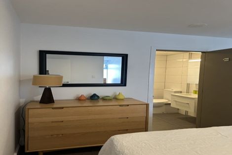 Photo of property in Canvas Apartments, 1/307 Willis Street, Te Aro, Wellington, 6011