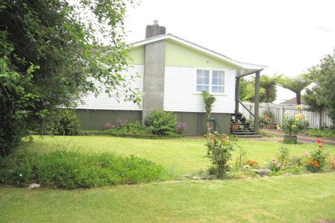 Photo of property in 27 Tatariki Street, Rosehill, Papakura, 2113