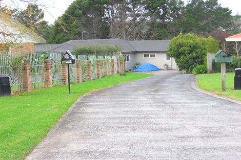 Photo of property in 17 Windfall Grove, Greenhithe, Auckland, 0632