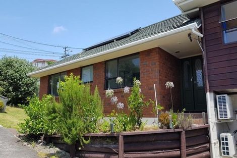 Photo of property in 870a Beach Road, Waiake, Auckland, 0630