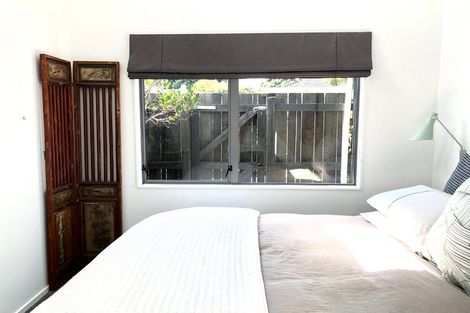 Photo of property in 44a Stone Street, Miramar, Wellington, 6022