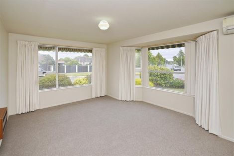 Photo of property in 1 Fernbrook Place, Mairehau, Christchurch, 8013