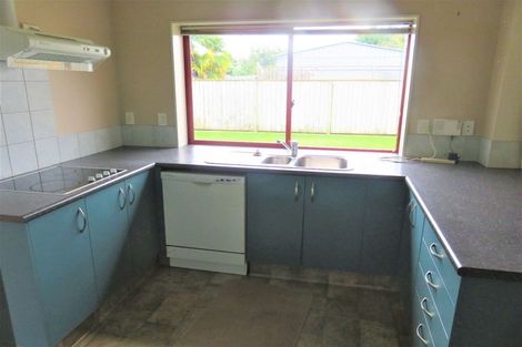 Photo of property in 3 Blythfield Place, Taradale, Napier, 4112