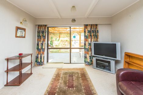 Photo of property in 5 Gibson Place, Dannevirke, 4930