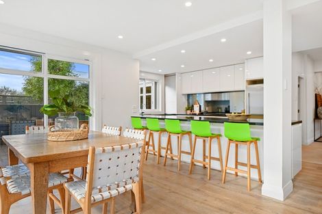 Photo of property in 19 Perry Street, Papanui, Christchurch, 8053