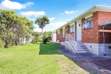Photo of property in 44 Coniston Avenue, Te Atatu South, Auckland, 0610