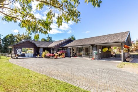 Photo of property in 176 Mapara Road, Acacia Bay, Taupo, 3385