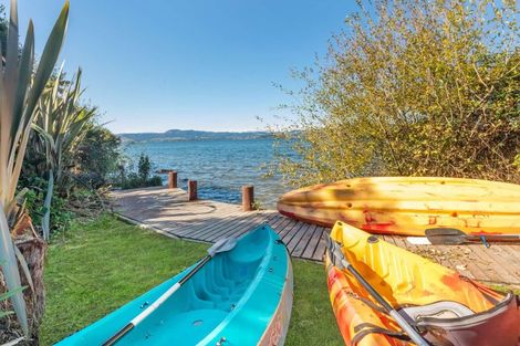 Photo of property in 177 Kawaha Point Road, Kawaha Point, Rotorua, 3010