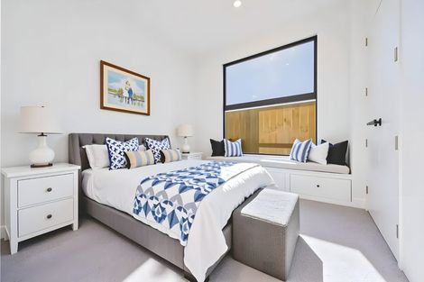 Photo of property in 16 Oopunga Road, Pukekohe, 2120