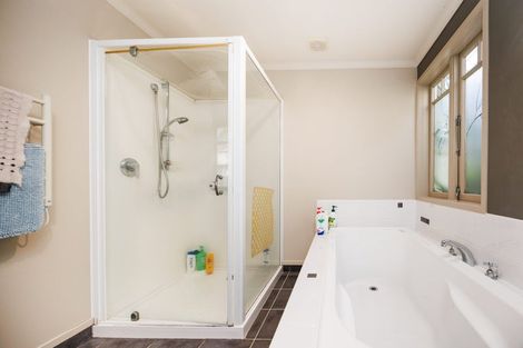 Photo of property in 41 Rangitane Street, Palmerston North, 4414