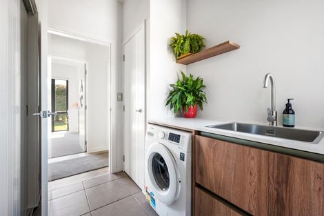 Photo of property in 10 Matheson Crescent, Albert Town, Wanaka, 9305