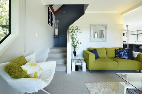 Photo of property in 5 Kaimiko Place, Okiwi Bay, 7193