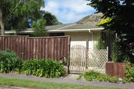Photo of property in 1/6 Finnsarby Place, Sumner, Christchurch, 8081