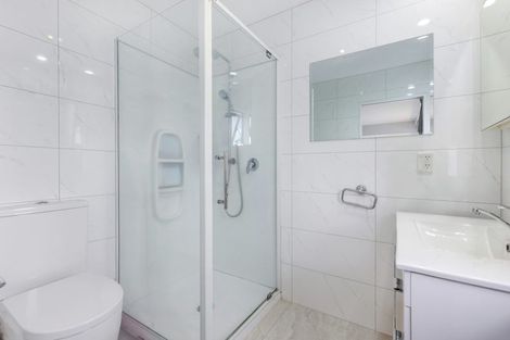 Photo of property in 178 Everglade Drive, Totara Heights, Auckland, 2105