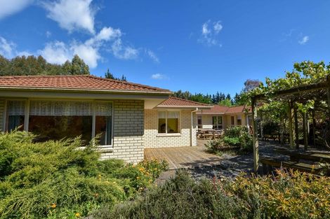 Photo of property in 265 No 1 Line, Tauwharenikau, Featherston, 5771