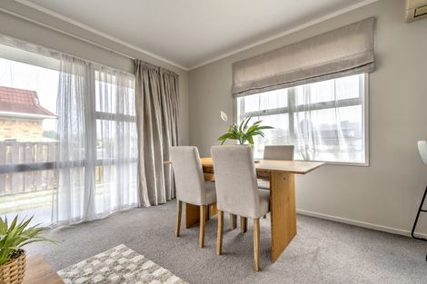 Photo of property in 73 Bremworth Avenue, Dinsdale, Hamilton, 3204