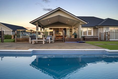 Photo of property in 35 Twin Oak Avenue, Papamoa Beach, Papamoa, 3118