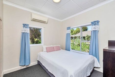 Photo of property in 1/43 Glamorgan Drive, Torbay, Auckland, 0630