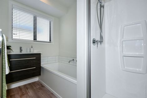 Photo of property in 2/49 Shannon Place, Belfast, Christchurch, 8051