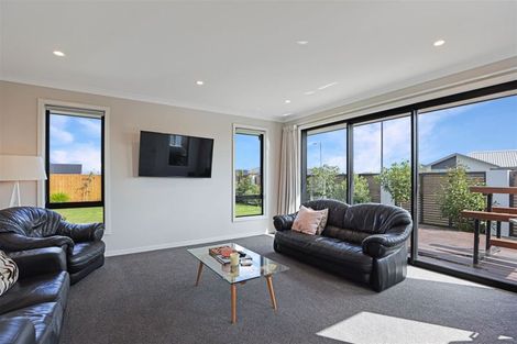 Photo of property in 2 Kelburn Place, Tinwald, Ashburton, 7700