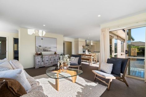 Photo of property in 134 Twin Oak Avenue, Papamoa Beach, Papamoa, 3118