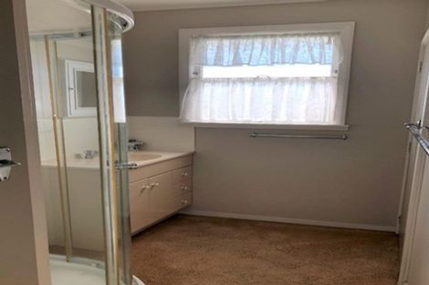 Photo of property in 1 Newbourne Crescent, Redwoodtown, Blenheim, 7201