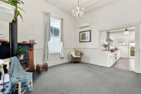 Photo of property in 25 Puriri Street, Helensville, 0800