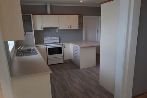 Photo of property in 76 Sylvan Street, Hillmorton, Christchurch, 8024