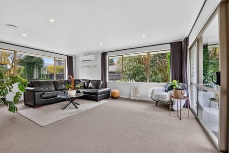 Photo of property in 12 Mclaren Place, Chedworth, Hamilton, 3210