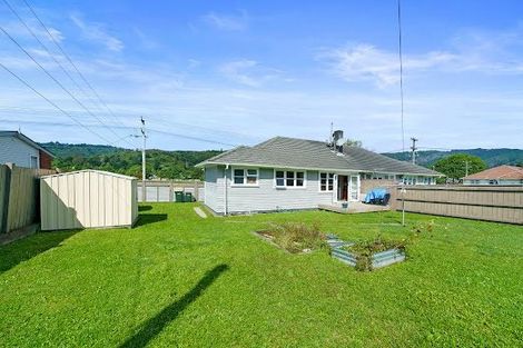 Photo of property in 306 George Street, Stokes Valley, Lower Hutt, 5019
