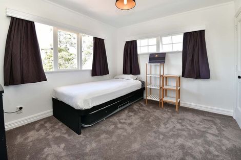 Photo of property in 1141 Whangaparaoa Road, Tindalls Beach, Whangaparaoa, 0930