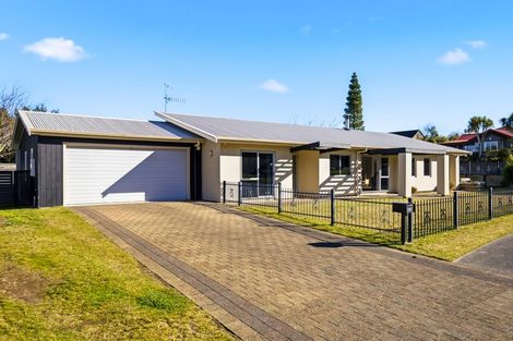 Photo of property in 26 Luberon Way, Nukuhau, Taupo, 3330