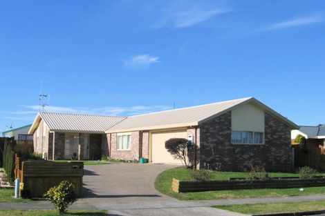 Photo of property in 20 Antrim Place, Nawton, Hamilton, 3200