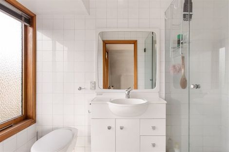 Photo of property in 8 Jacksons Road, Merivale, Christchurch, 8014